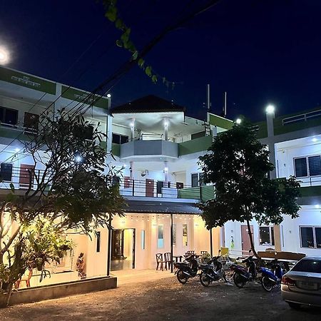 The 99 Inn Hotel Pakchong Ngoại thất bức ảnh